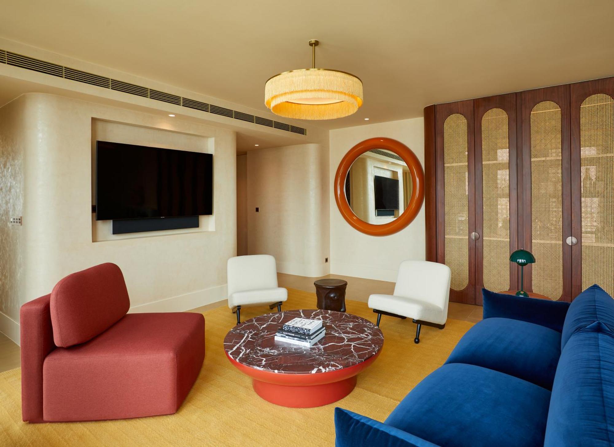 The Standard, Bangkok Mahanakhon Room photo The living room of a suite at The Oberoi, Mumbai